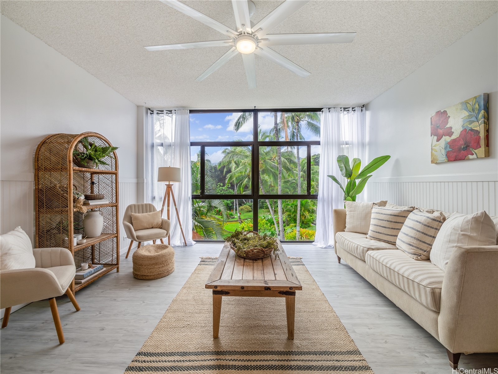 1020 Aoloa Place 307A