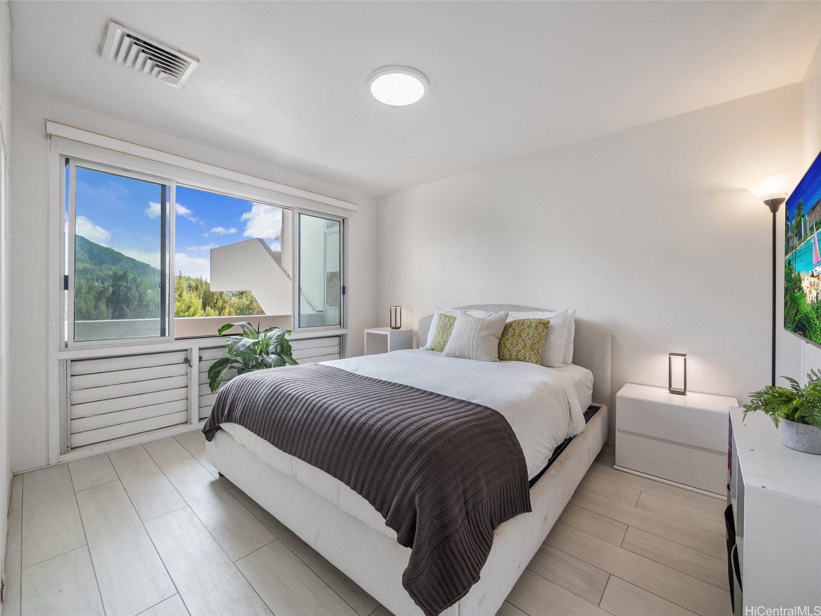 2969 Kalakaua Avenue 505