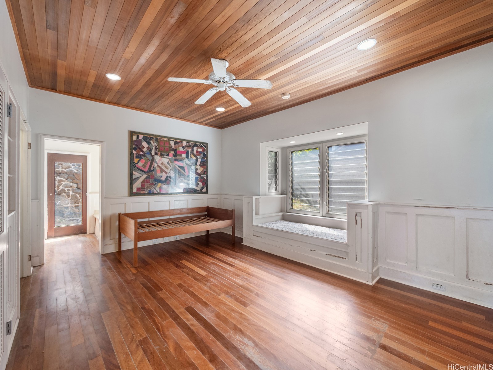 4134 Black Point Road