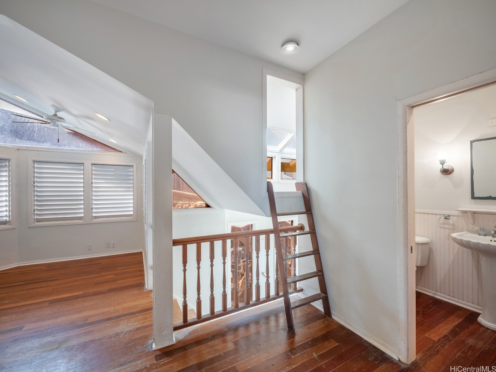 4134 Black Point Road