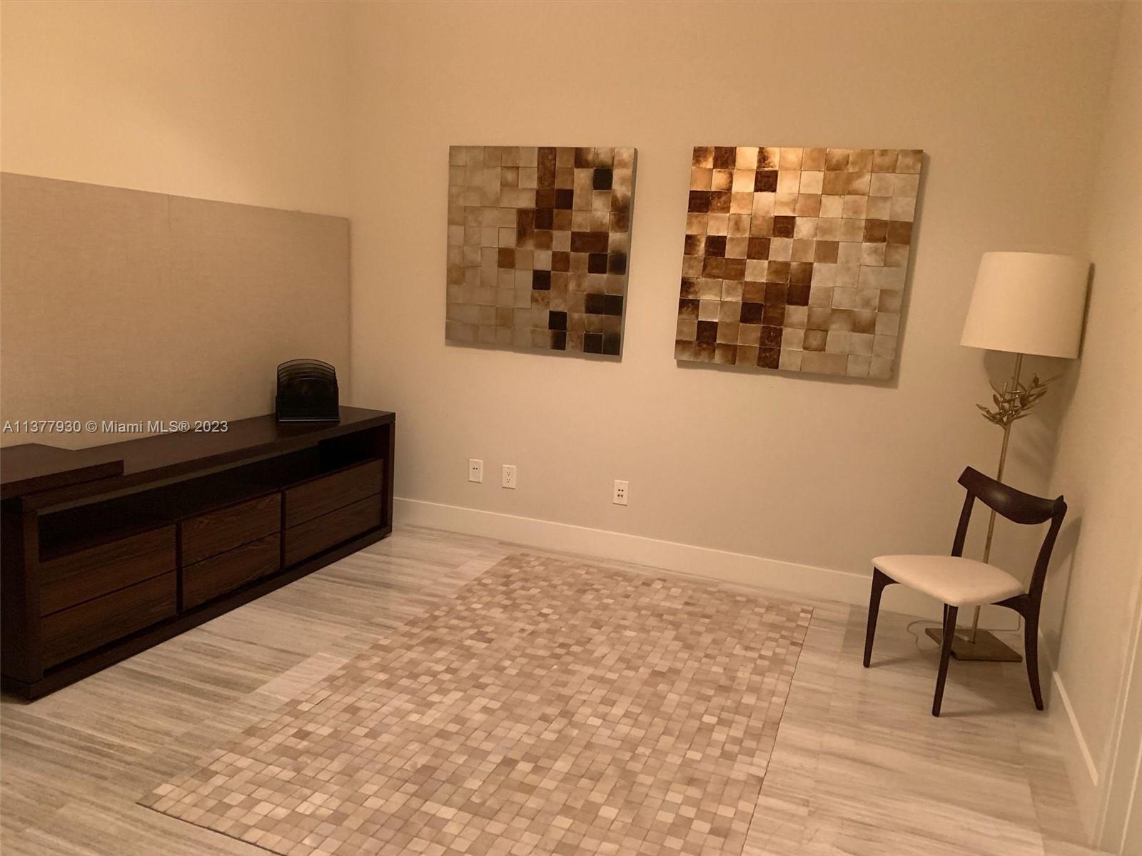 6899 Collins Ave Unit: 404