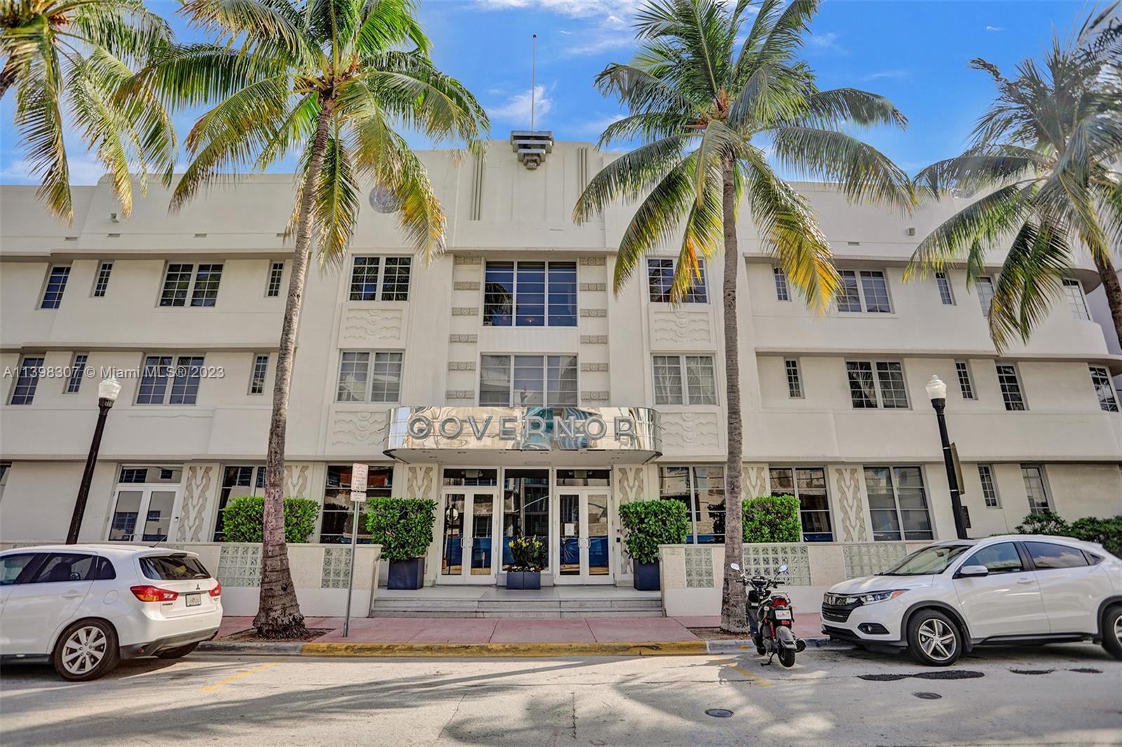 435 21st St Unit: 210