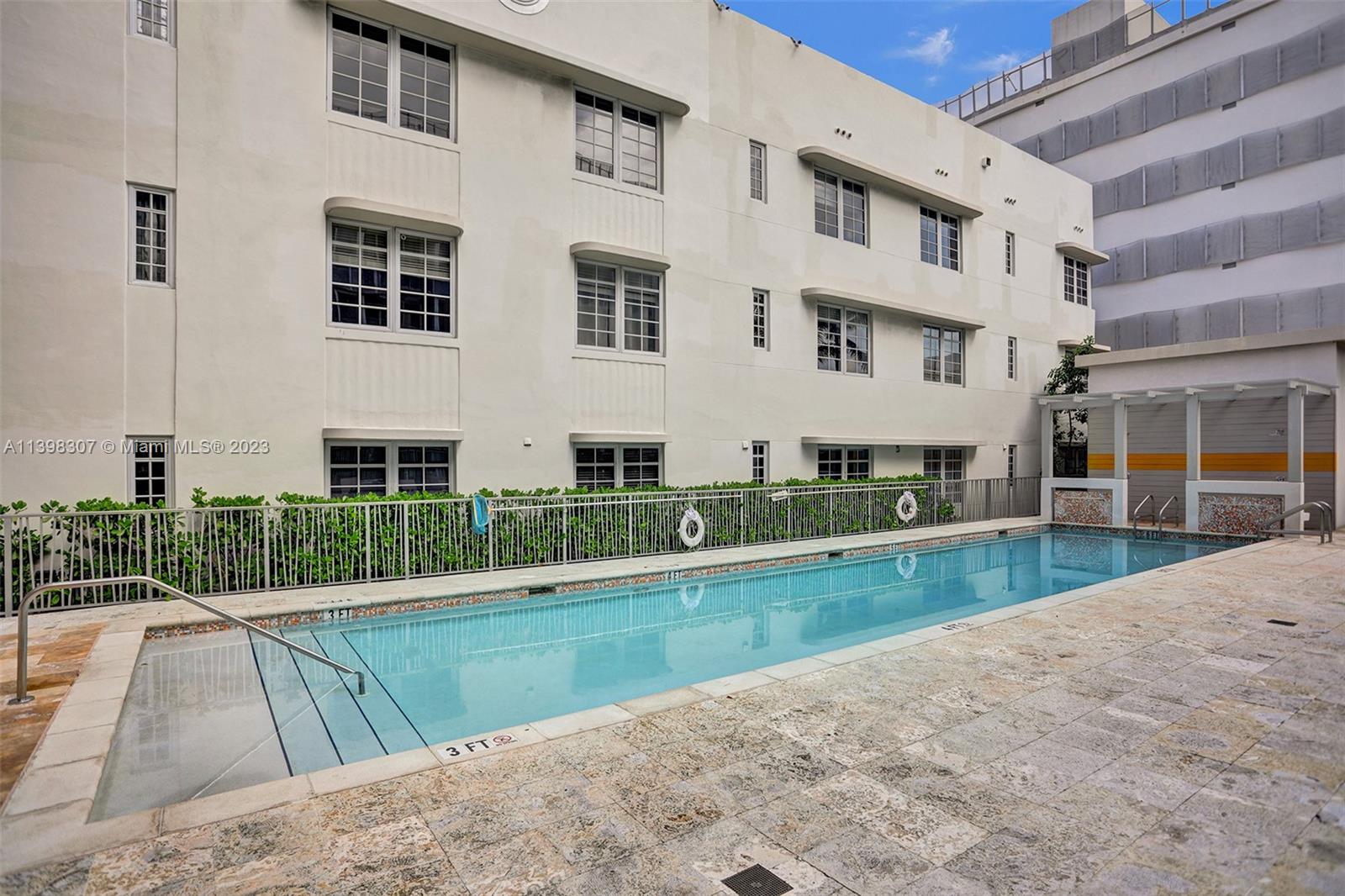 435 21st St Unit: 210