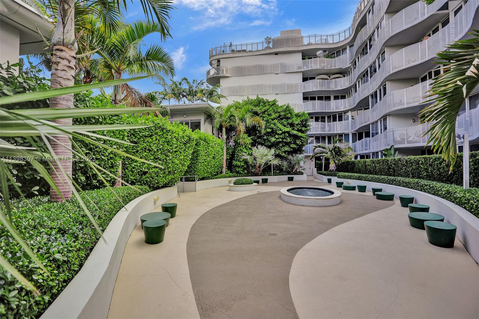435 21st St Unit: 210