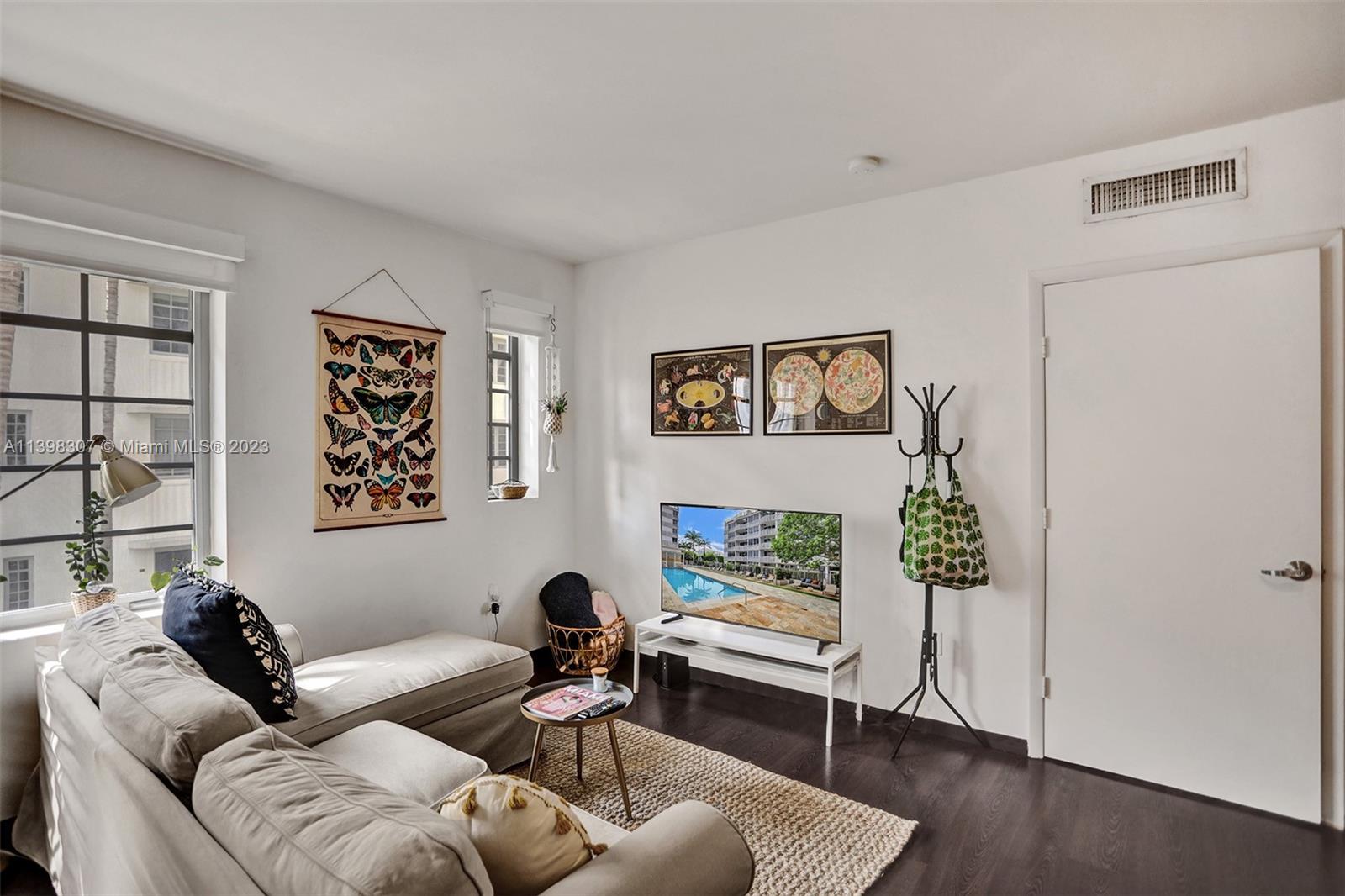 435 21st St Unit: 210