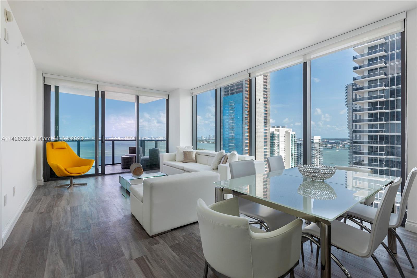 460 NE 28th St Unit: 2808