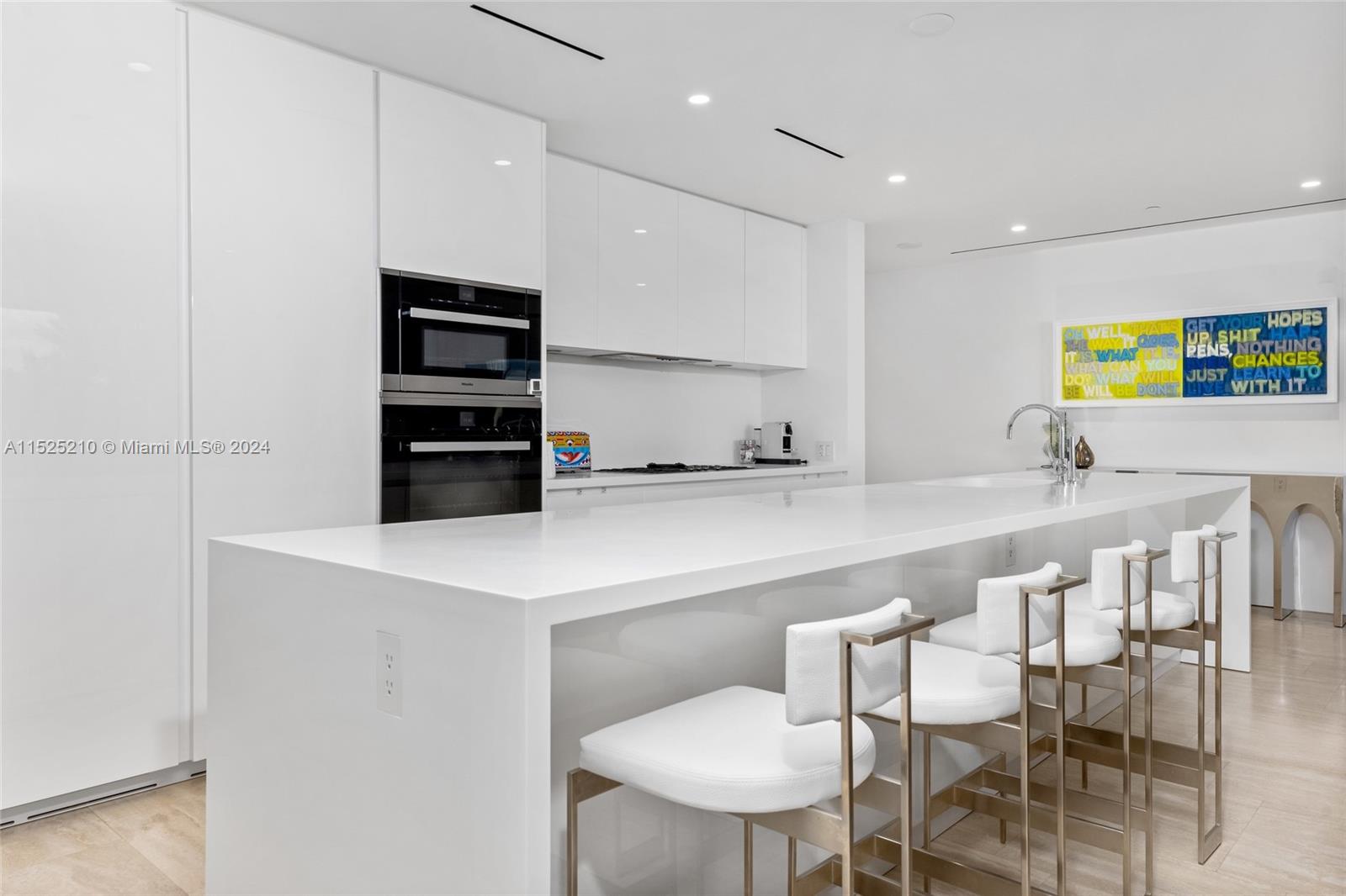 9111 Collins Ave # 322 Unit: N-322