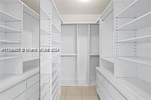 5025 Collins Ave # 1707