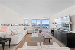 5025 Collins Ave # 1707
