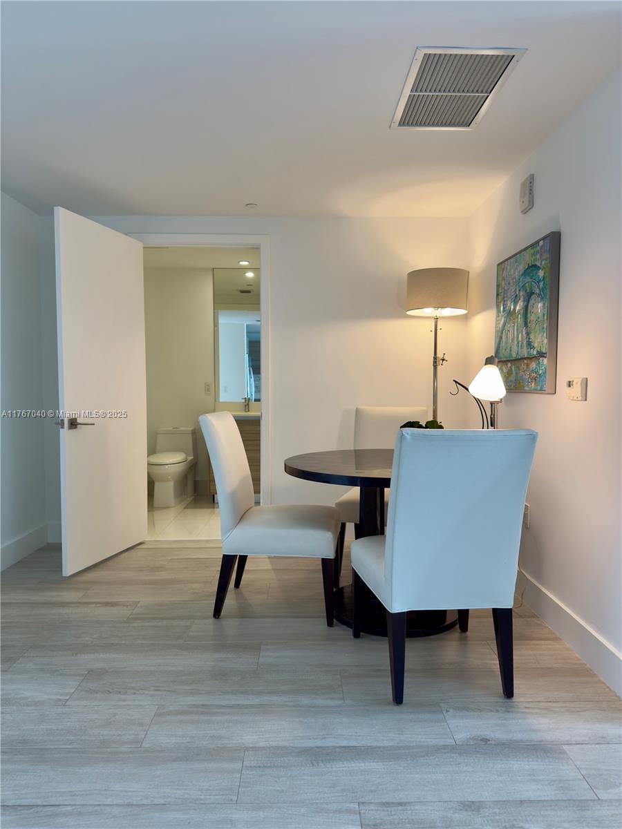 121 NE 34th St # 2006A, Miami Unit: 2006A