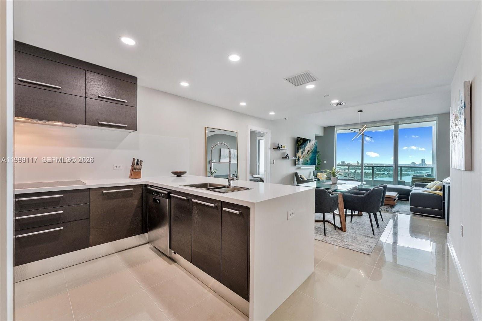 900 Biscayne Blvd # 3109