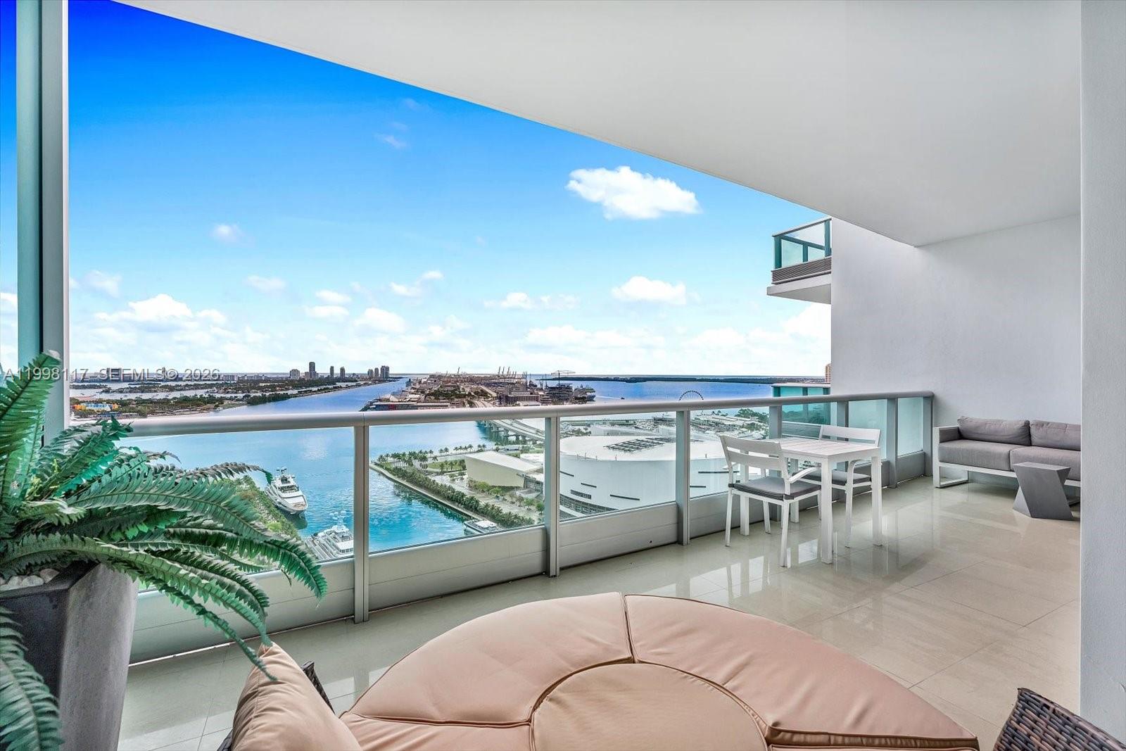 900 Biscayne Blvd # 3109