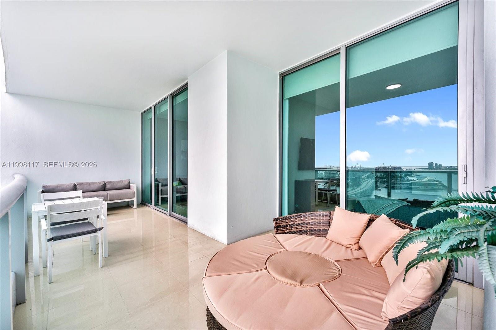 900 Biscayne Blvd # 3109