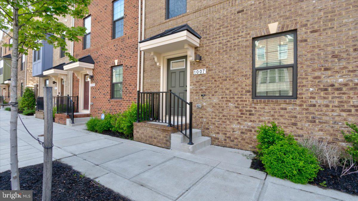 1007 Rutland Ave