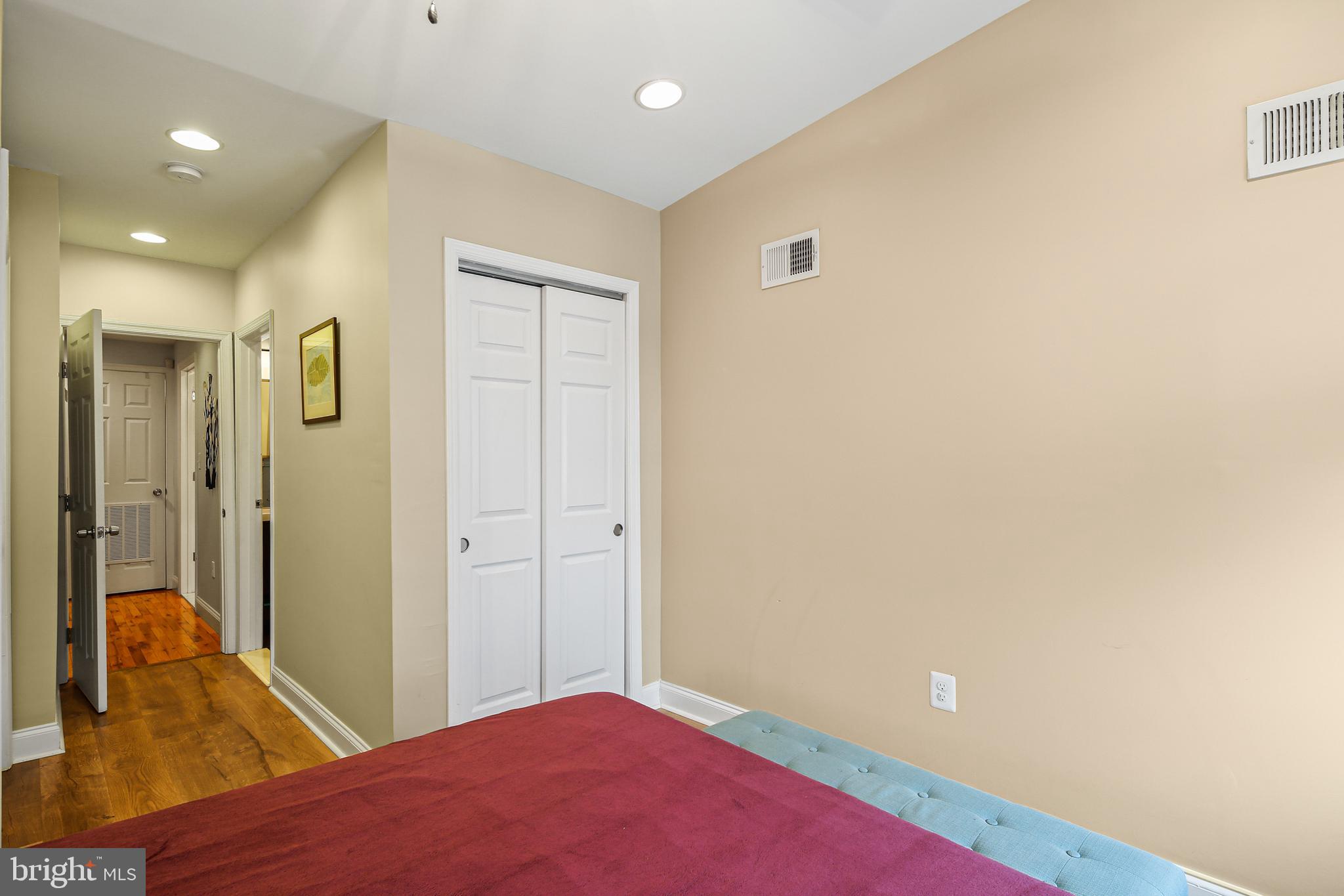 1412 Towson St