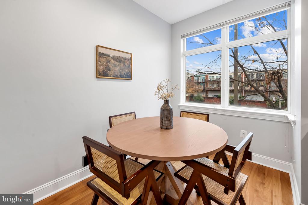 1024 Pier Pointe Lndg #107