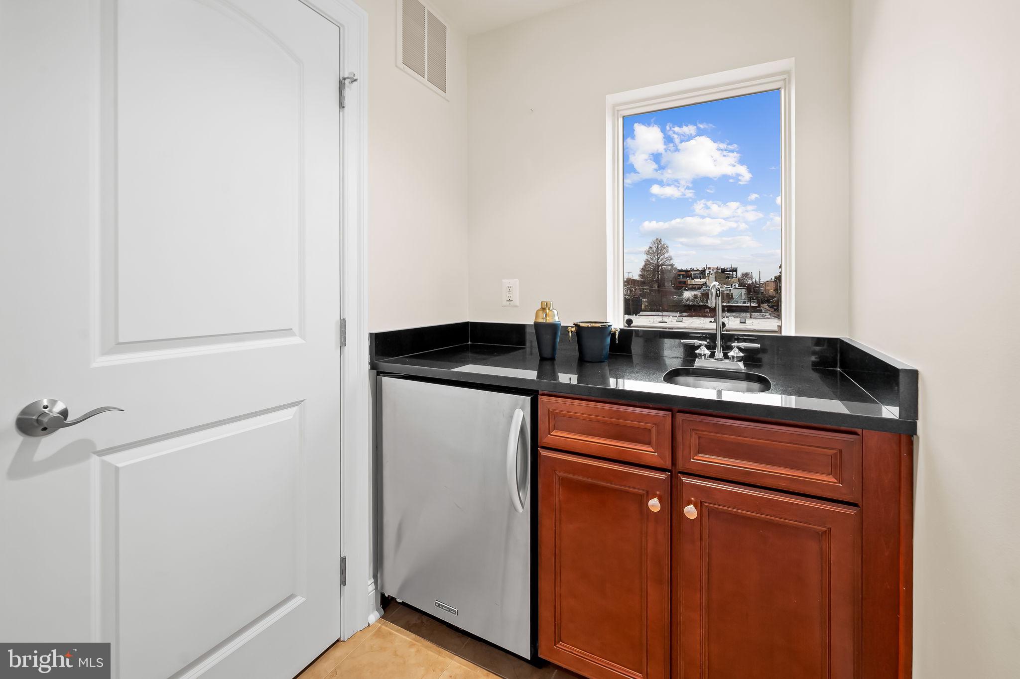 1024 Pier Pointe Lndg #107