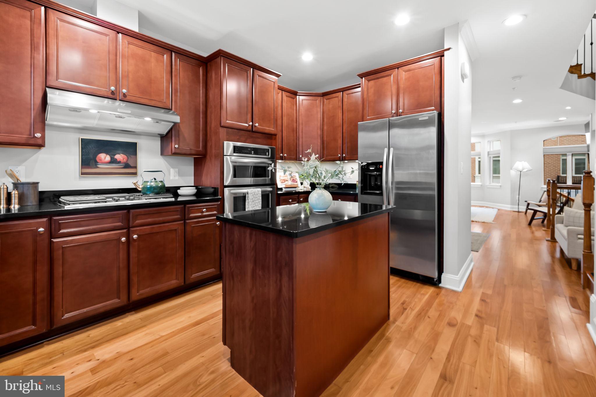 1024 Pier Pointe Lndg #107