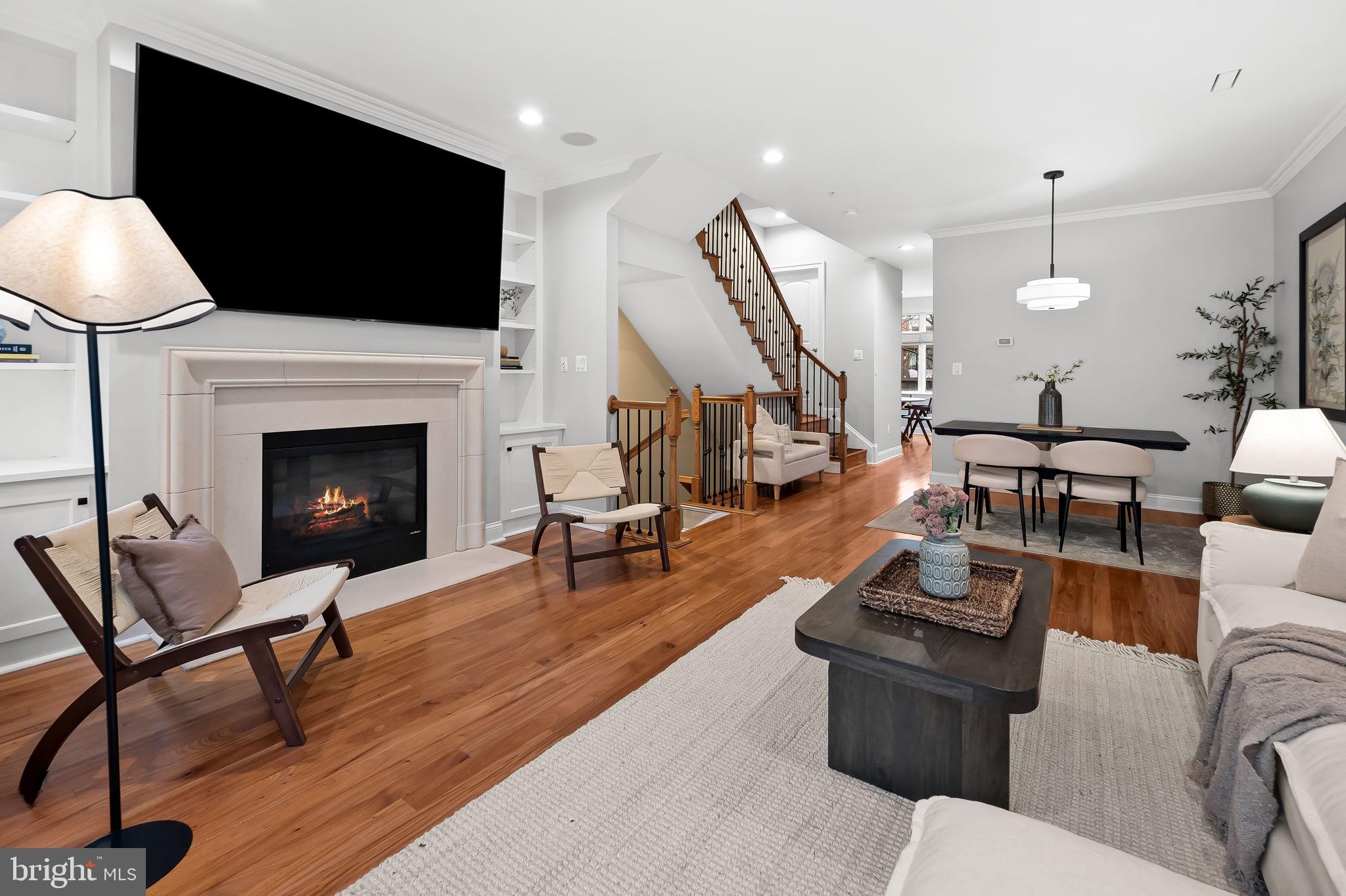 1024 Pier Pointe Lndg #107