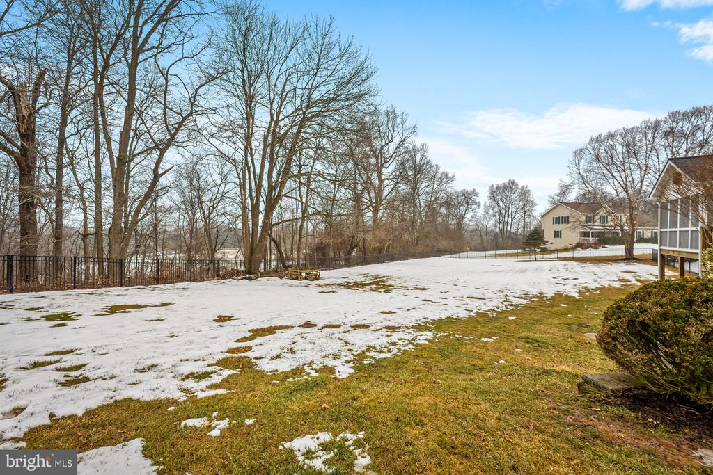 817 WISEBURG ROAD