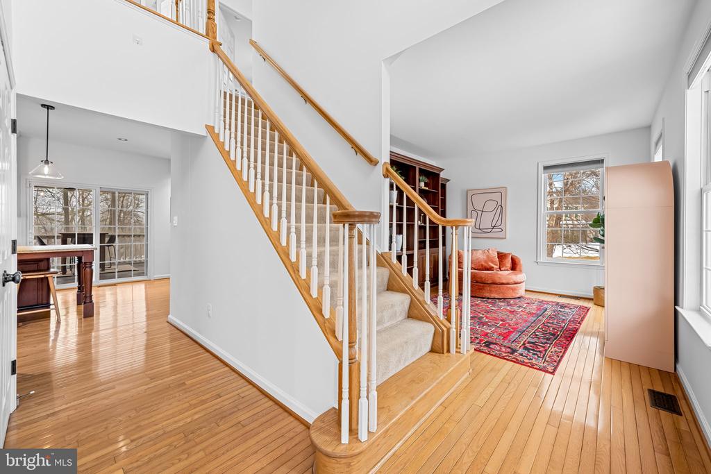 817 WISEBURG ROAD