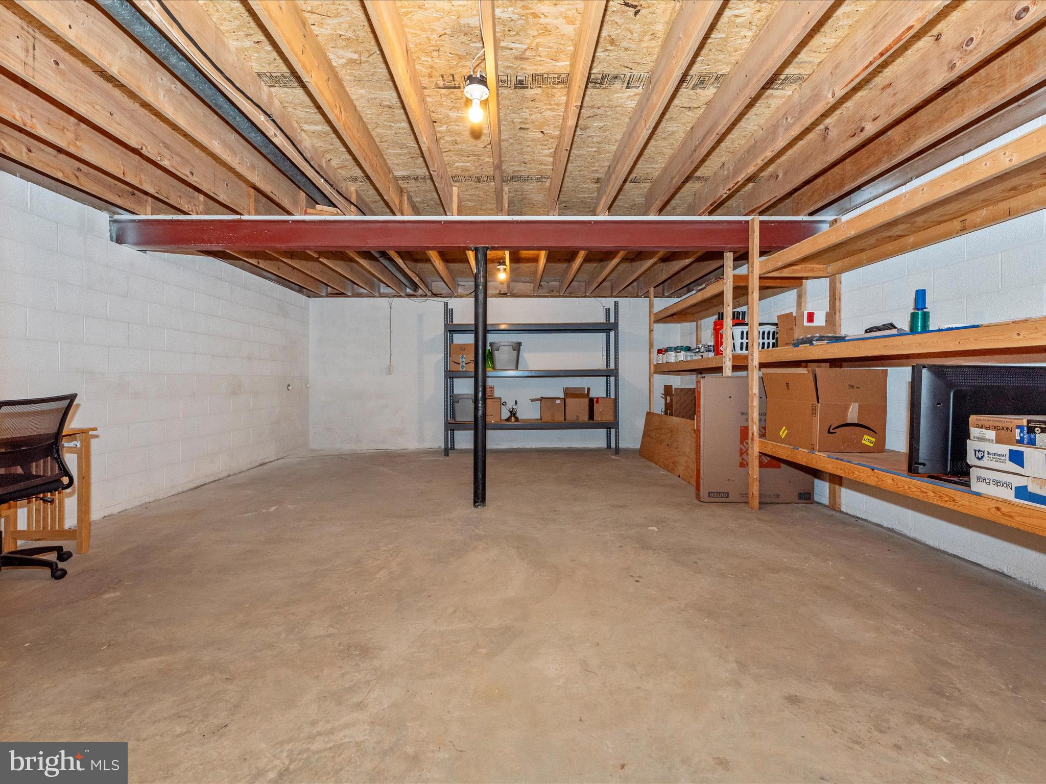 870 River Rd