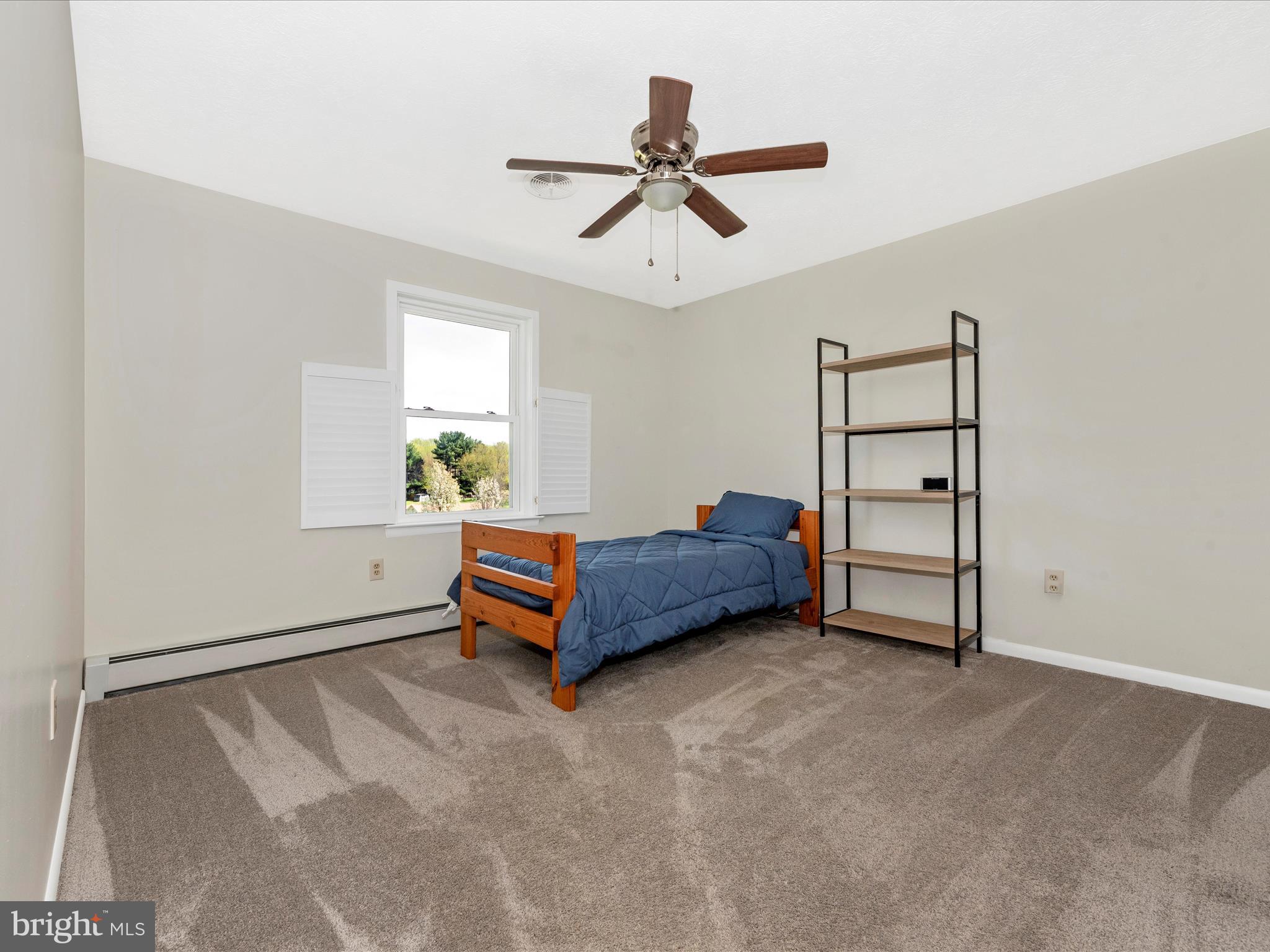 870 River Rd