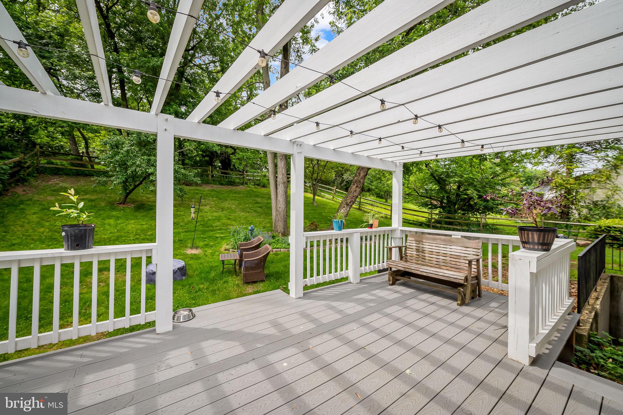 8691 Hayshed Ln