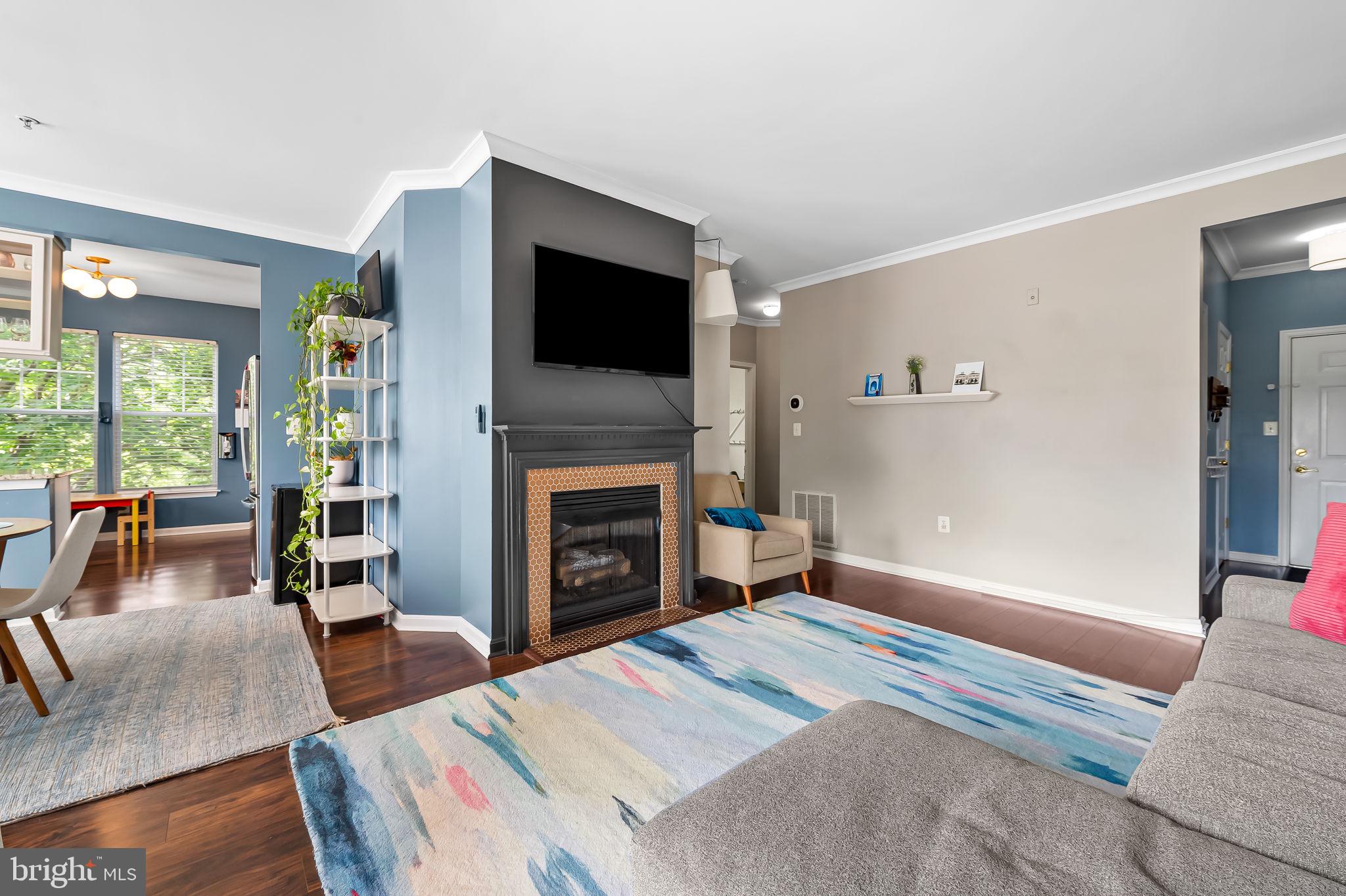110 Watkins Pond Blvd #1-202