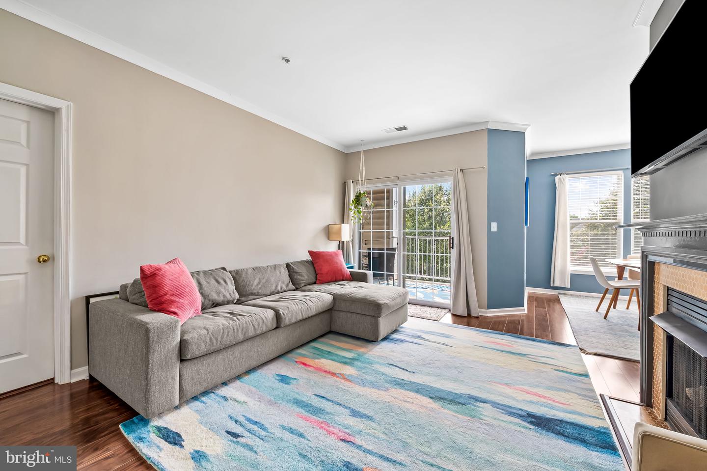 110 Watkins Pond Blvd #1-202