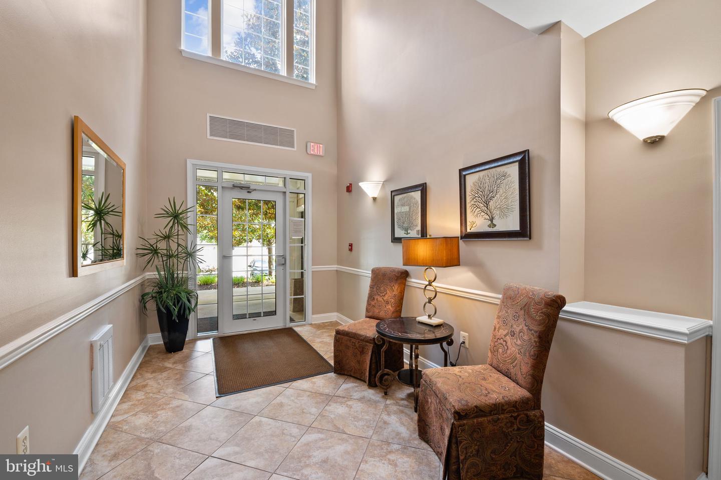 110 Watkins Pond Blvd #1-202