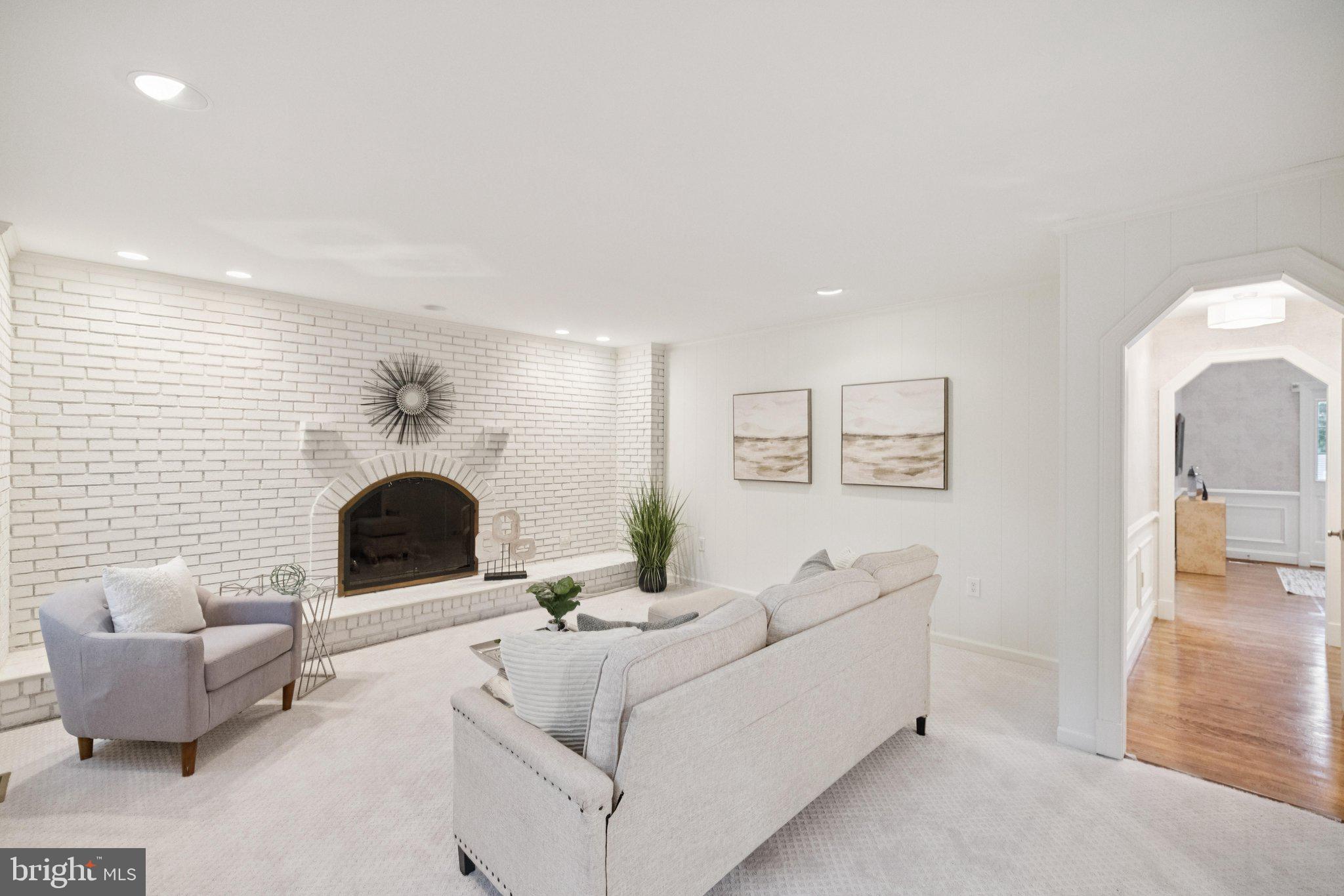 12204 GALESVILLE DRIVE