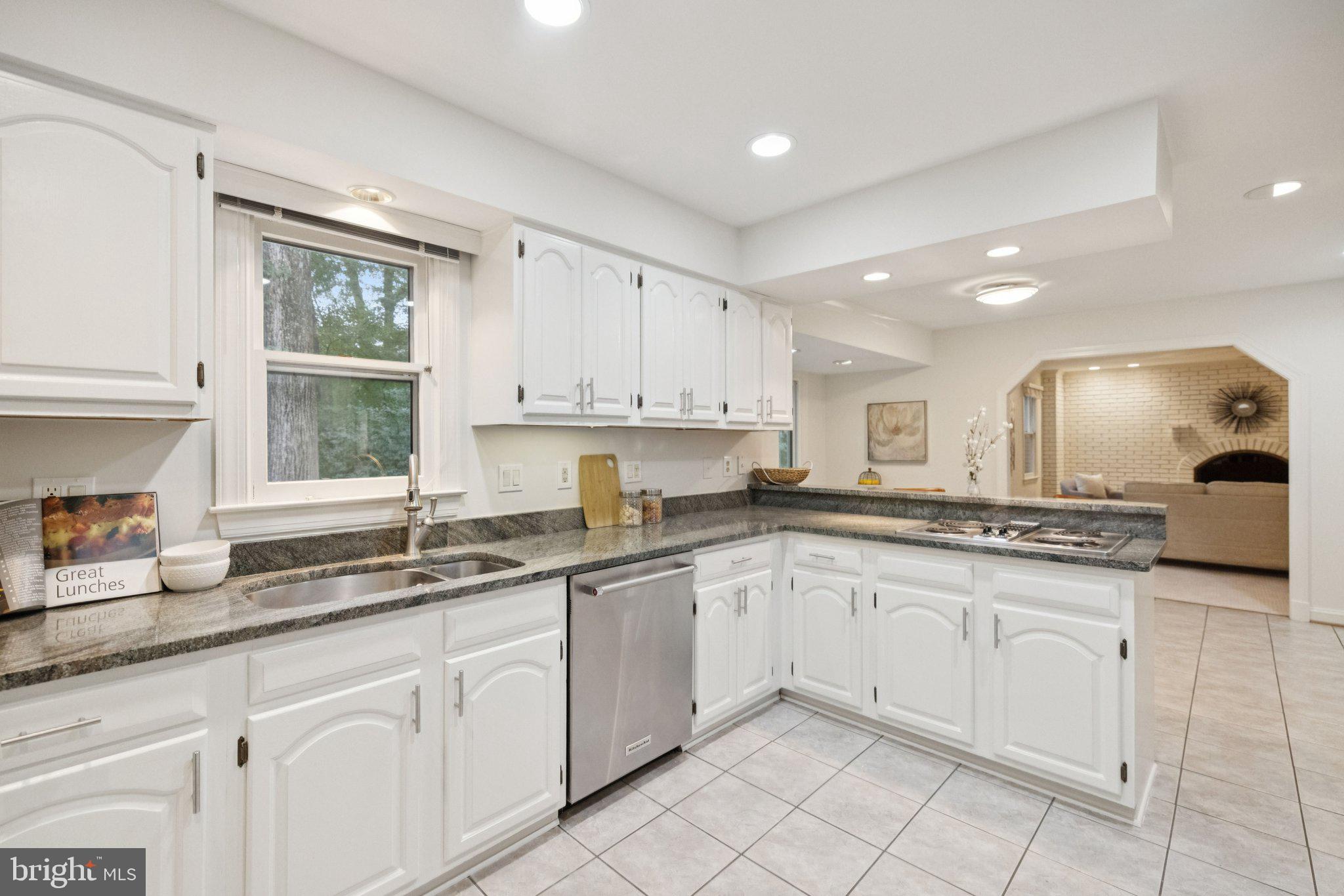 12204 GALESVILLE DRIVE