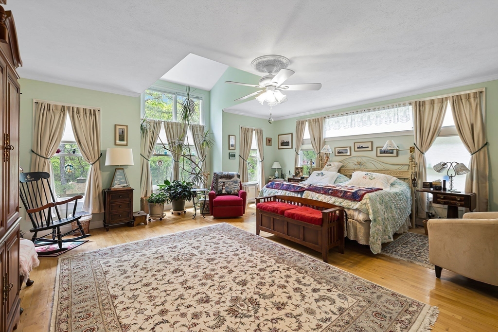 112 Saddleback Ln