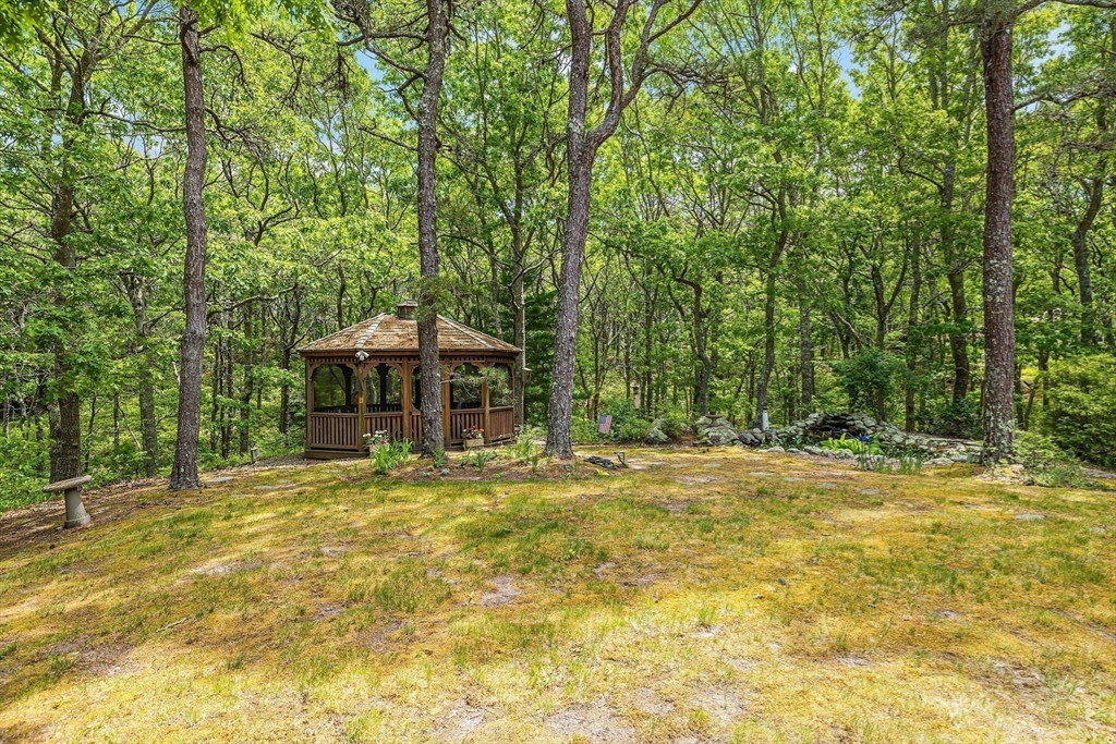 112 Saddleback Ln