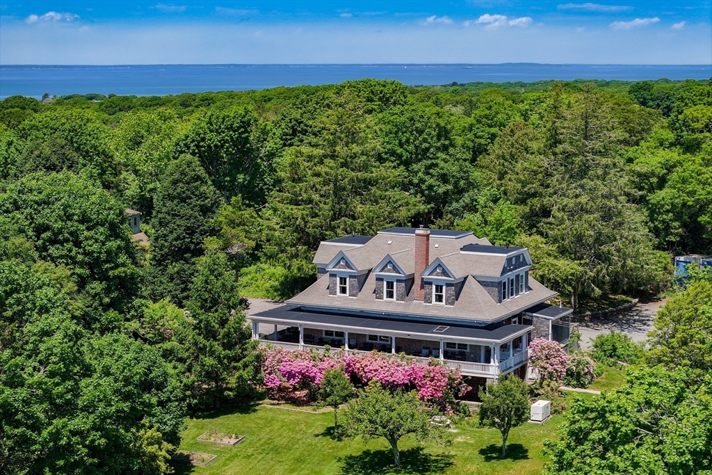 165 Woods Hole Rd