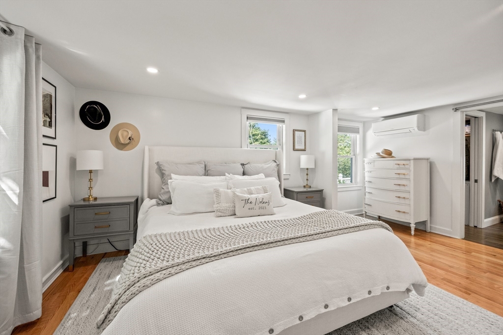 24 Hilltop Drive