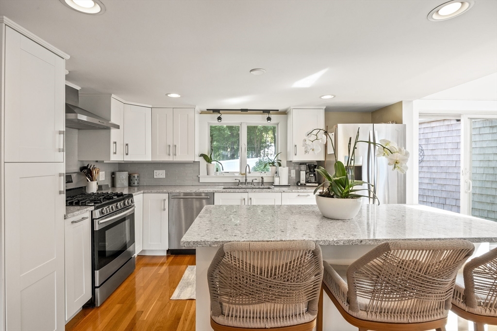24 Hilltop Drive
