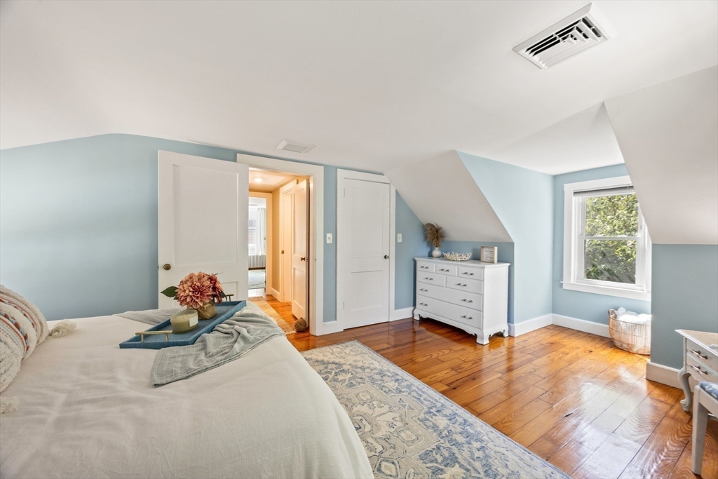 24 Hilltop Drive