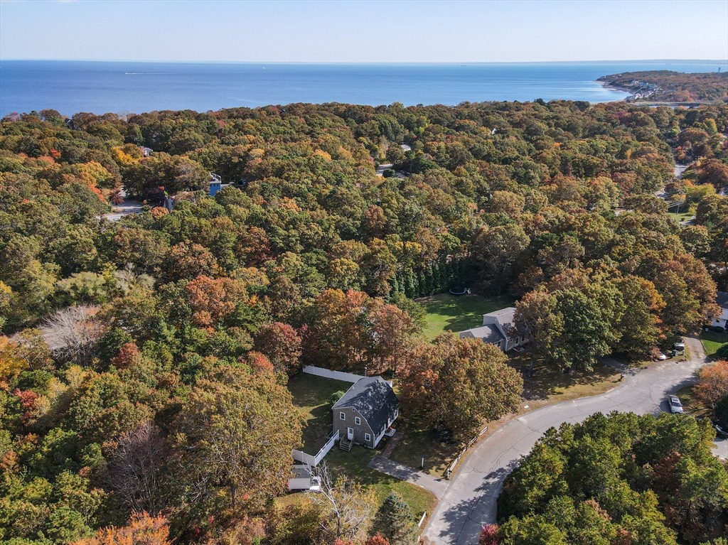 14 Galleon Dr