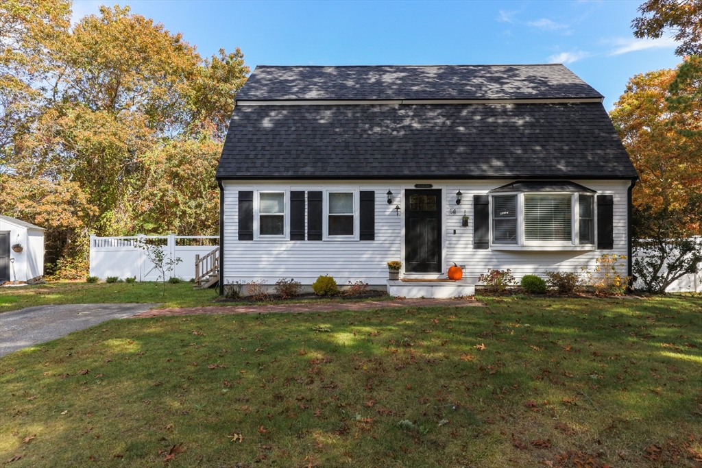 14 Galleon Dr