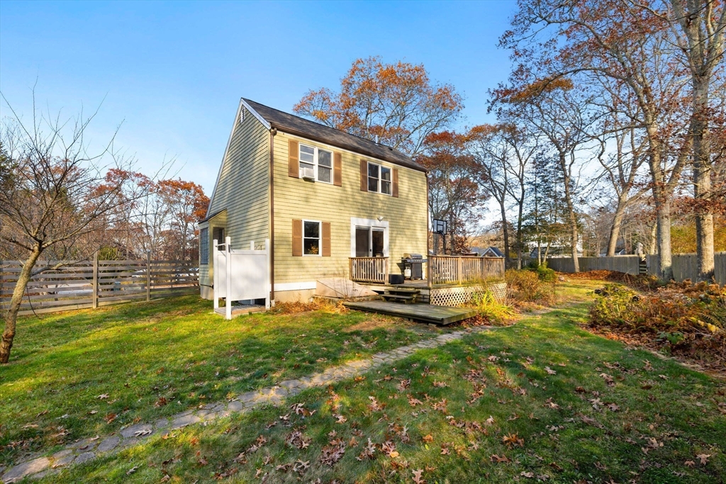 8 Blair Cir