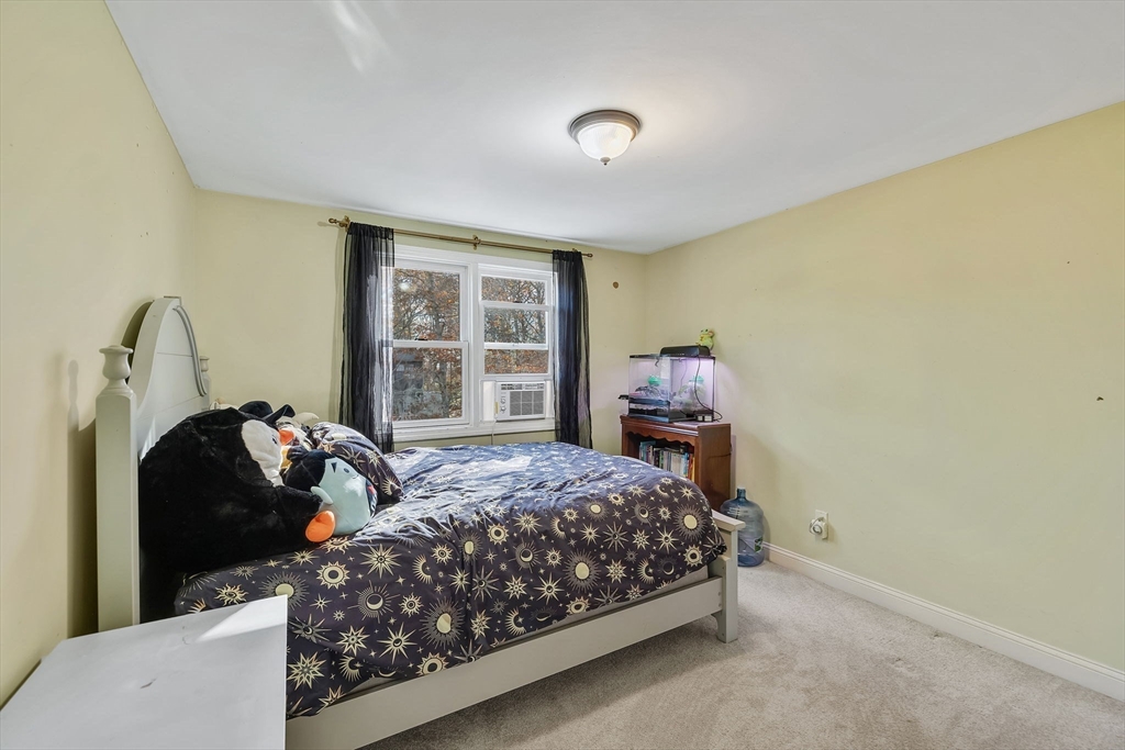8 Blair Cir