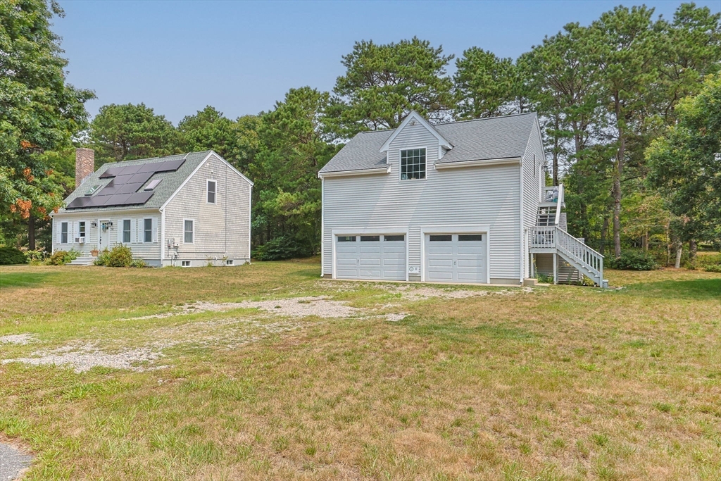 140 Noisy Hole Rd