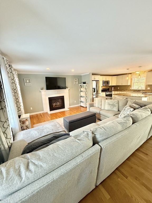 12 Wintergreen Rd
