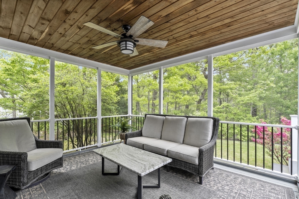 102 Cairn Ridge Rd