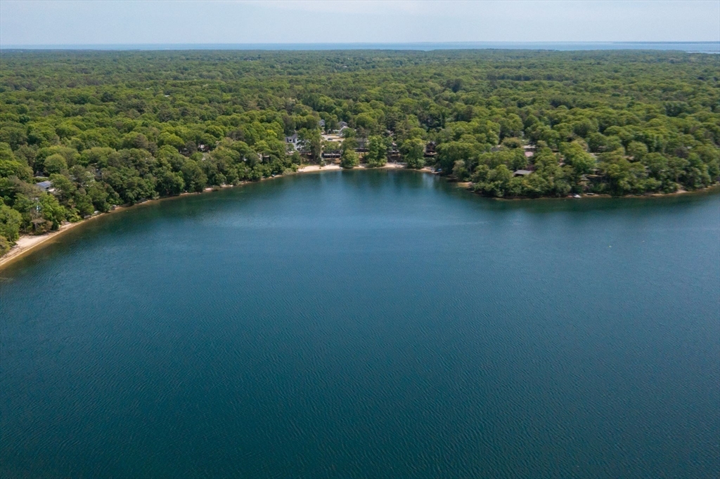73 Lake Shore Dr