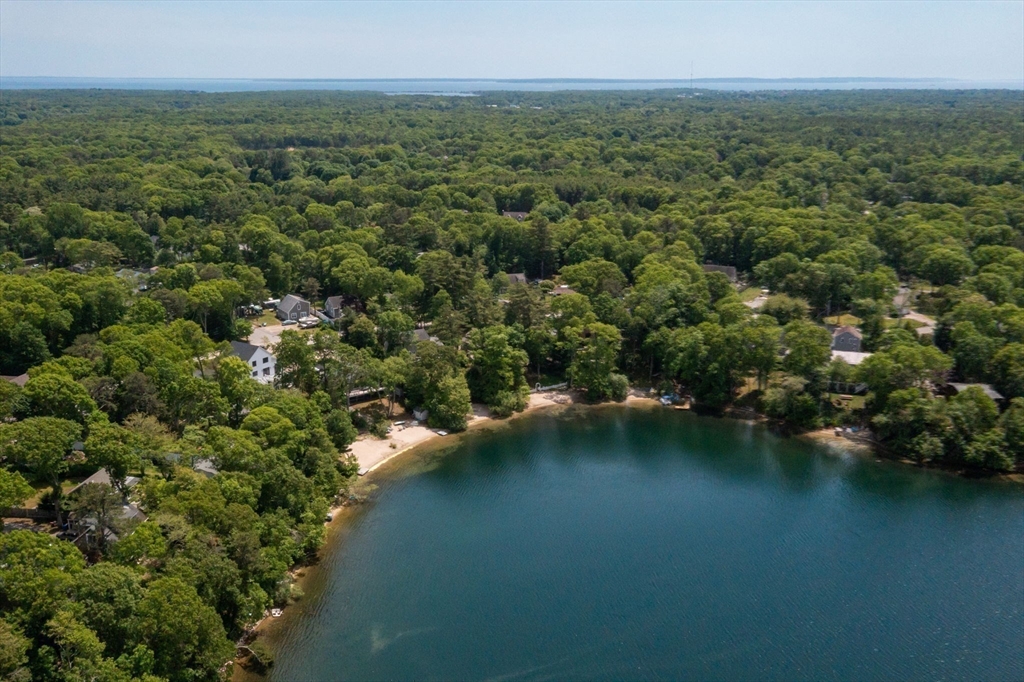 73 Lake Shore Dr