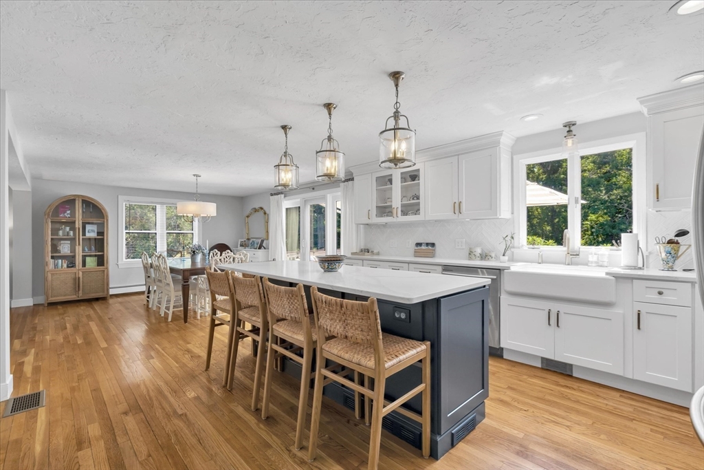 27 Crestview Dr