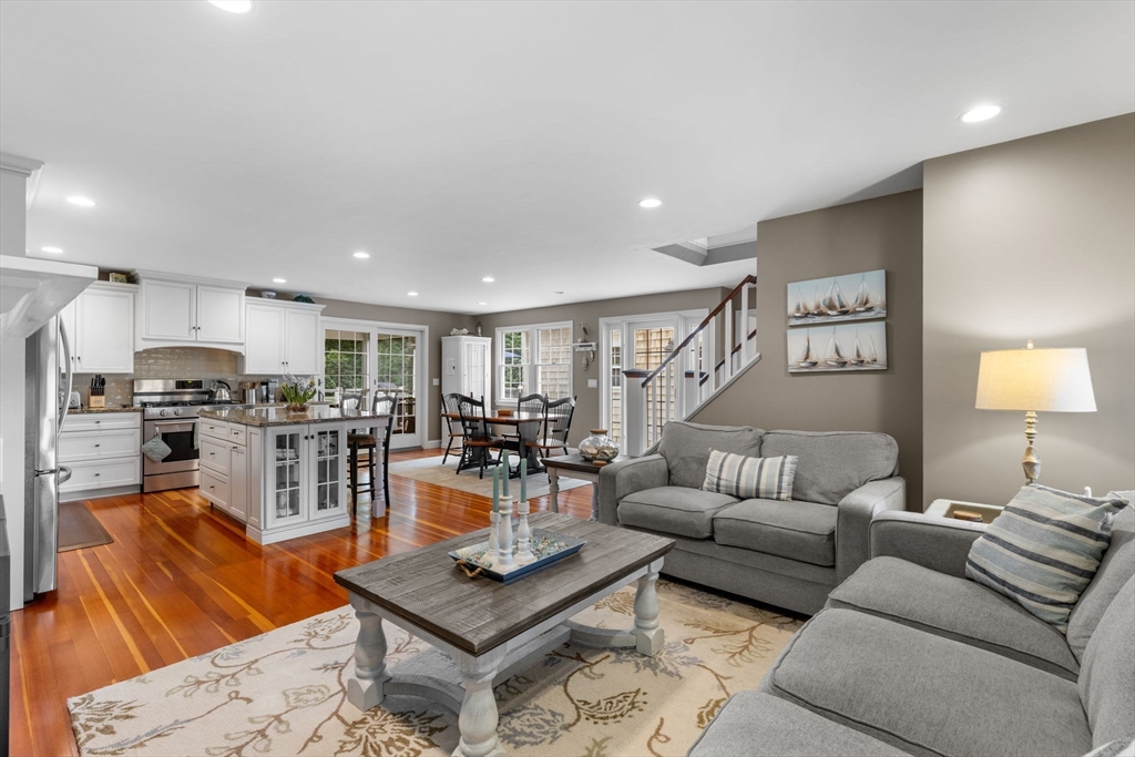 621 W Falmouth Hwy